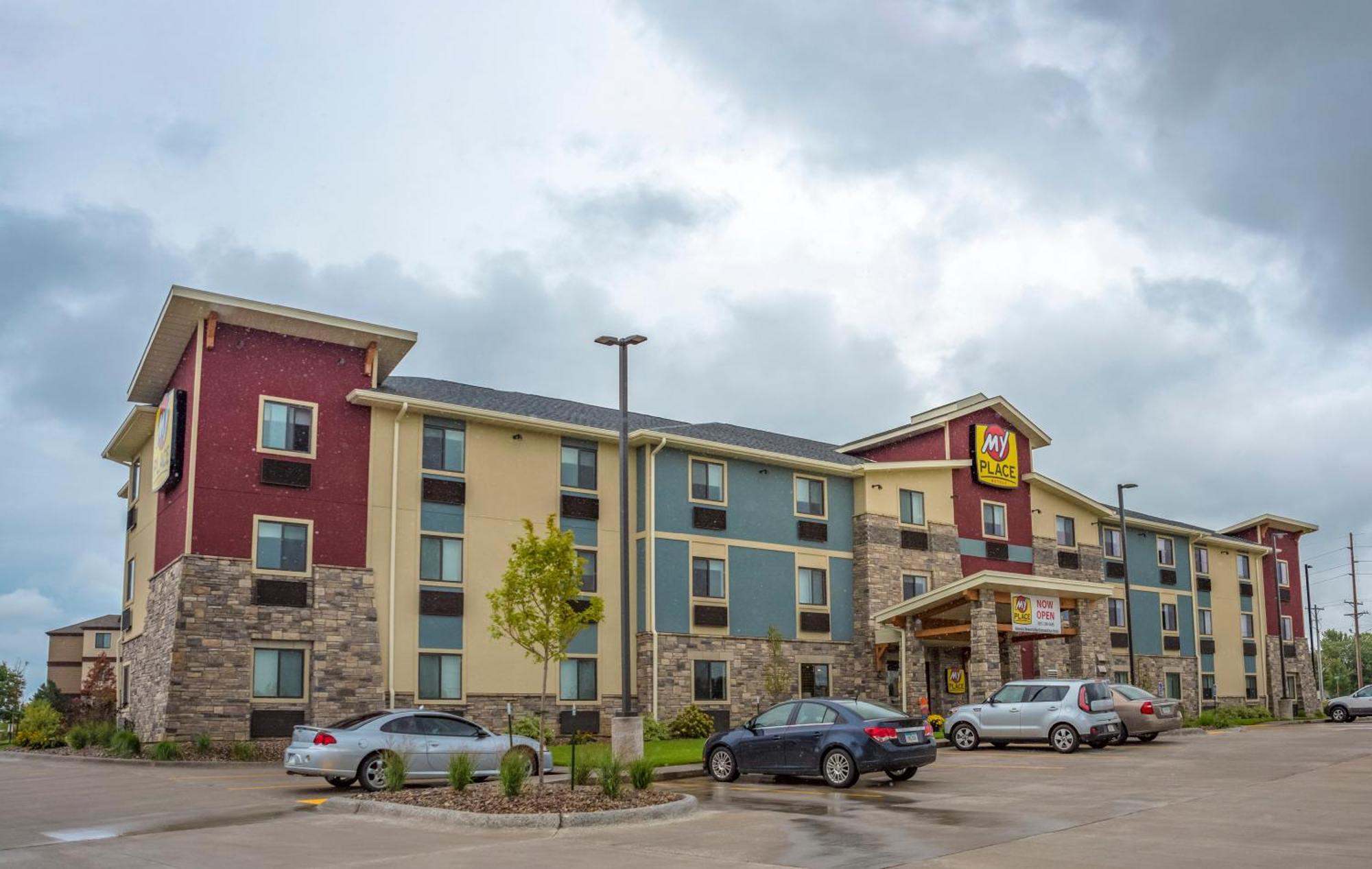 My Place Hotel-Davenport/Quad Cities, Ia מראה חיצוני תמונה